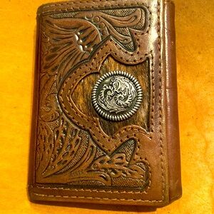 The Cody James Men’s Hair-On Floral Tooled Trifold Wallet